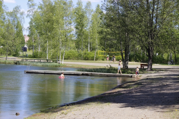 Beach at Vieremä Mäkilammi area.